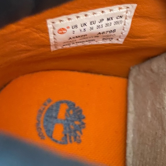 Timberland Premium 6” Waterproof Bright Orange Boots - Picture 6 of 8